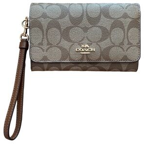 Coach Signature Wristlet Wallet Clutch